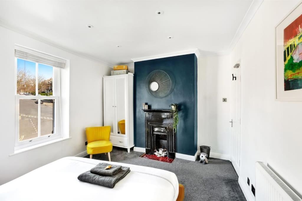 Stunning 4Bed Townhouse By Hic & Trendy Kings Quarter! Βίλα Χαρογκέιτ Εξωτερικό φωτογραφία